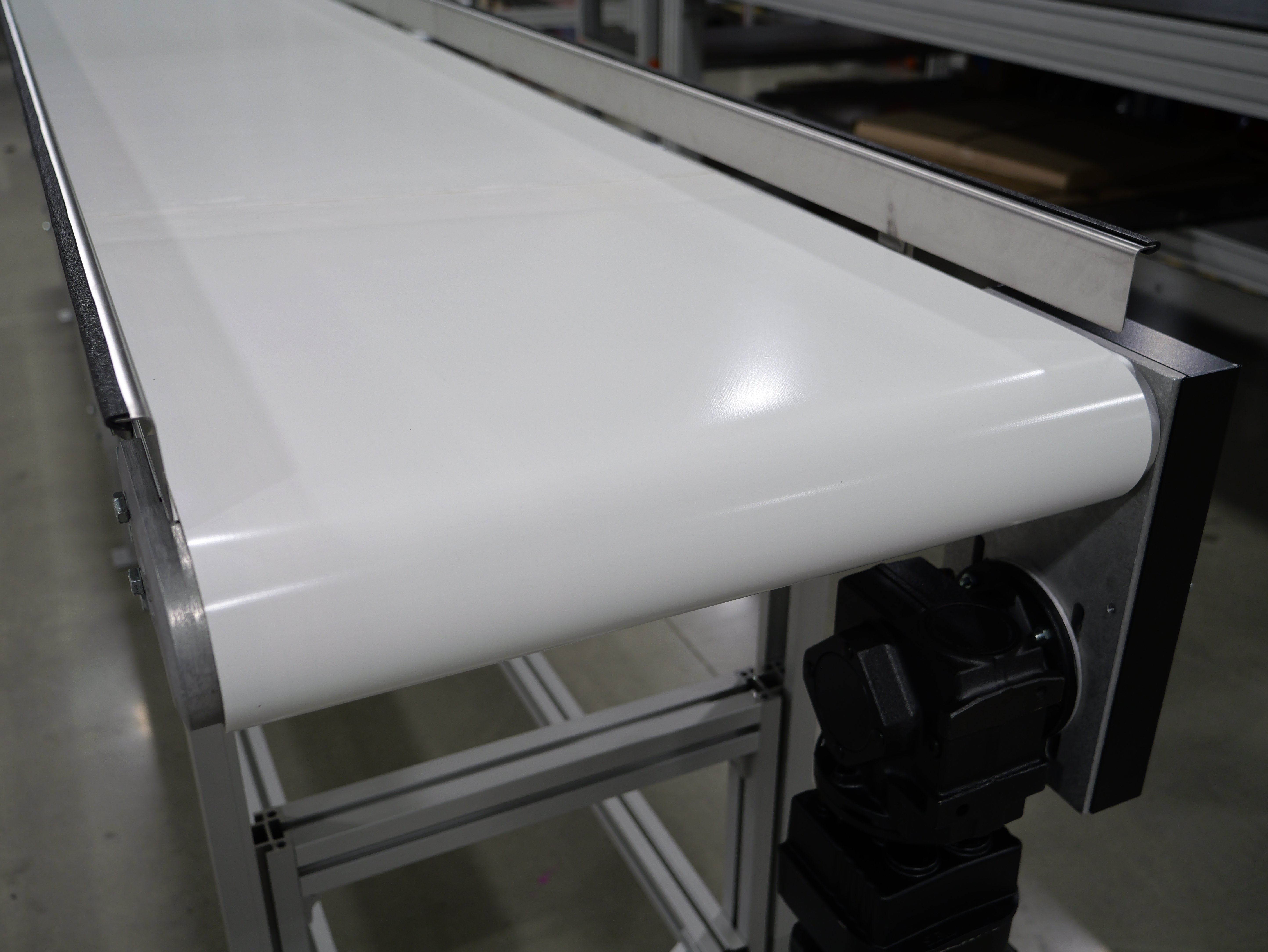 GUF-P 2000 Flat Belt Conveyor